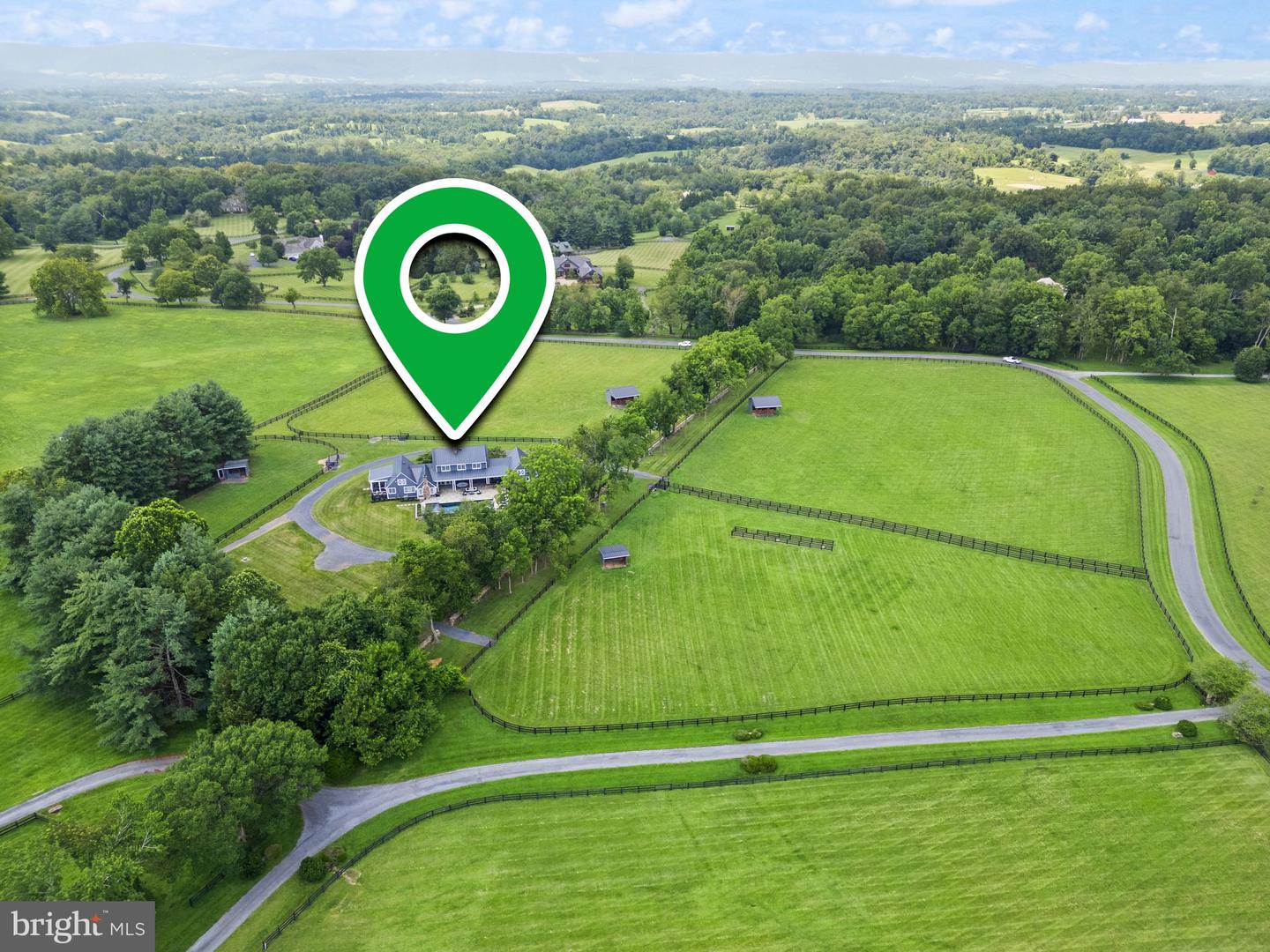 34642 ATOKA CHASE LN, MIDDLEBURG, Virginia 20117, 5 Bedrooms Bedrooms, 10 Rooms Rooms,4 BathroomsBathrooms,Residential,For sale,34642 ATOKA CHASE LN,VALO2110916 MLS # VALO2110916 34642 ATOKA CHASE LN, MIDDLEBURG, Virginia 20117, 5 Bedrooms Bedrooms, 10 Rooms Rooms,4 BathroomsBathrooms,Residential,For sale,34642 ATOKA CHASE LN,VALO2110916 MLS # VALO2110916