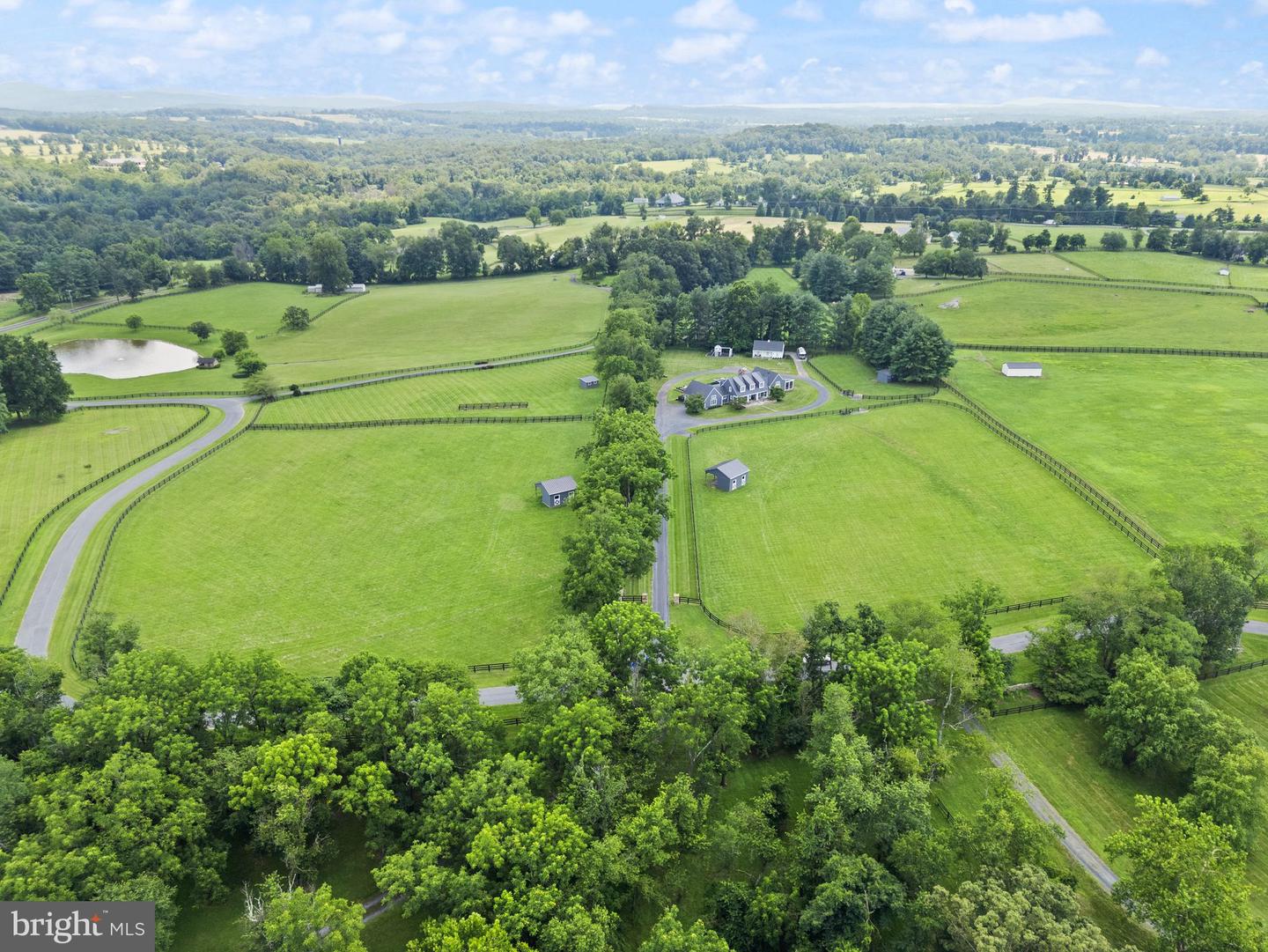 34642 ATOKA CHASE LN, MIDDLEBURG, Virginia 20117, 5 Bedrooms Bedrooms, 10 Rooms Rooms,4 BathroomsBathrooms,Residential,For sale,34642 ATOKA CHASE LN,VALO2110916 MLS # VALO2110916 34642 ATOKA CHASE LN, MIDDLEBURG, Virginia 20117, 5 Bedrooms Bedrooms, 10 Rooms Rooms,4 BathroomsBathrooms,Residential,For sale,34642 ATOKA CHASE LN,VALO2110916 MLS # VALO2110916