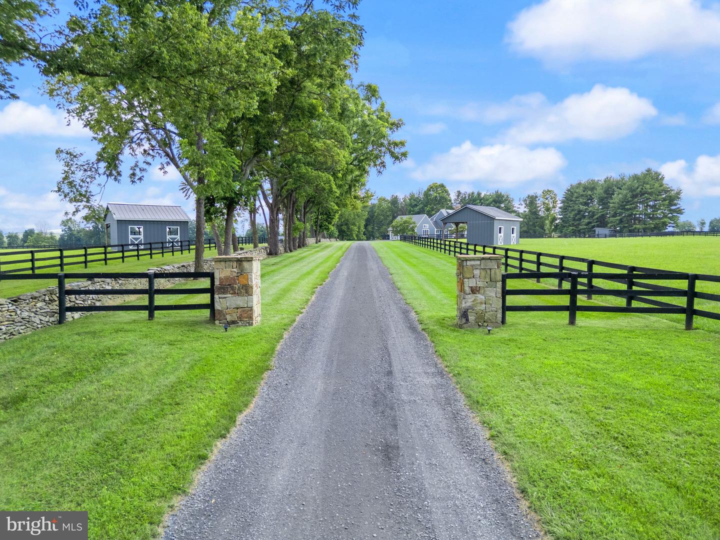 34642 ATOKA CHASE LN, MIDDLEBURG, Virginia 20117, 5 Bedrooms Bedrooms, 10 Rooms Rooms,4 BathroomsBathrooms,Residential,For sale,34642 ATOKA CHASE LN,VALO2110916 MLS # VALO2110916 34642 ATOKA CHASE LN, MIDDLEBURG, Virginia 20117, 5 Bedrooms Bedrooms, 10 Rooms Rooms,4 BathroomsBathrooms,Residential,For sale,34642 ATOKA CHASE LN,VALO2110916 MLS # VALO2110916