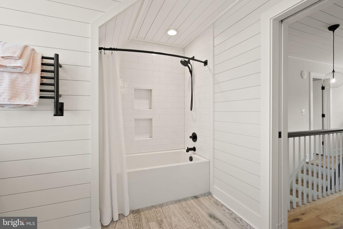 34642 ATOKA CHASE LN, MIDDLEBURG, Virginia 20117, 5 Bedrooms Bedrooms, 10 Rooms Rooms,4 BathroomsBathrooms,Residential,For sale,34642 ATOKA CHASE LN,VALO2110916 MLS # VALO2110916 34642 ATOKA CHASE LN, MIDDLEBURG, Virginia 20117, 5 Bedrooms Bedrooms, 10 Rooms Rooms,4 BathroomsBathrooms,Residential,For sale,34642 ATOKA CHASE LN,VALO2110916 MLS # VALO2110916