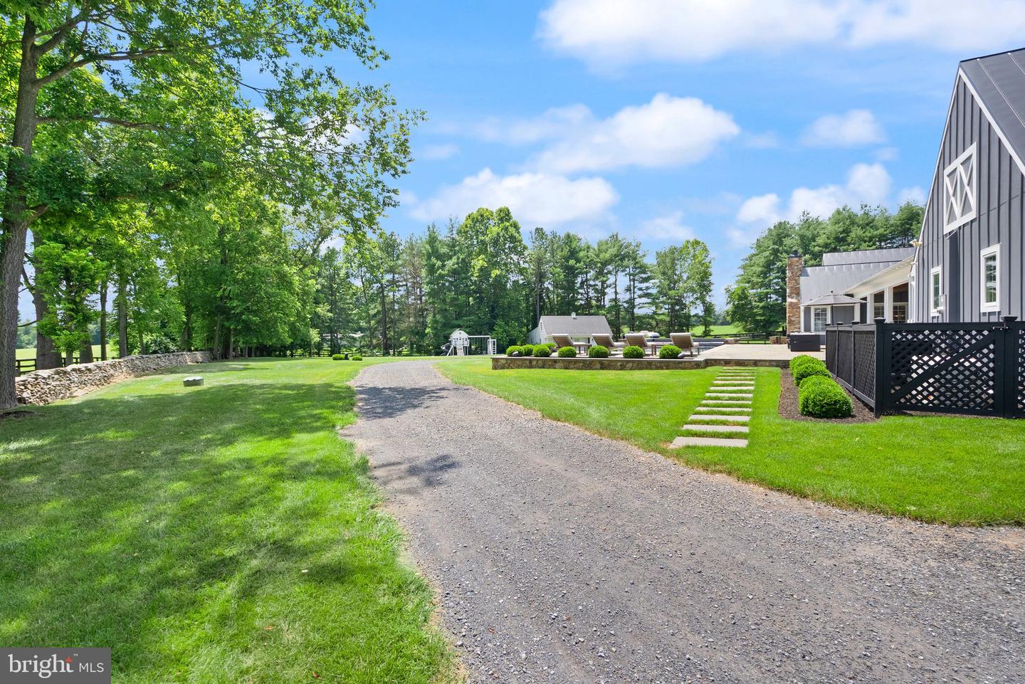 34642 ATOKA CHASE LN, MIDDLEBURG, Virginia 20117, 5 Bedrooms Bedrooms, 10 Rooms Rooms,4 BathroomsBathrooms,Residential,For sale,34642 ATOKA CHASE LN,VALO2110916 MLS # VALO2110916 34642 ATOKA CHASE LN, MIDDLEBURG, Virginia 20117, 5 Bedrooms Bedrooms, 10 Rooms Rooms,4 BathroomsBathrooms,Residential,For sale,34642 ATOKA CHASE LN,VALO2110916 MLS # VALO2110916