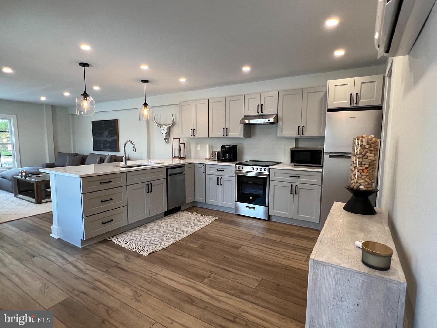 34642 ATOKA CHASE LN, MIDDLEBURG, Virginia 20117, 5 Bedrooms Bedrooms, 10 Rooms Rooms,4 BathroomsBathrooms,Residential,For sale,34642 ATOKA CHASE LN,VALO2110916 MLS # VALO2110916 34642 ATOKA CHASE LN, MIDDLEBURG, Virginia 20117, 5 Bedrooms Bedrooms, 10 Rooms Rooms,4 BathroomsBathrooms,Residential,For sale,34642 ATOKA CHASE LN,VALO2110916 MLS # VALO2110916