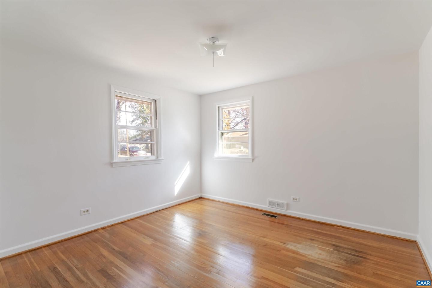 623 NORTH AVE, CHARLOTTESVILLE, Virginia 22901, 3 Bedrooms Bedrooms, ,1 BathroomBathrooms,Residential,For sale,623 NORTH AVE,670957 MLS # 670957