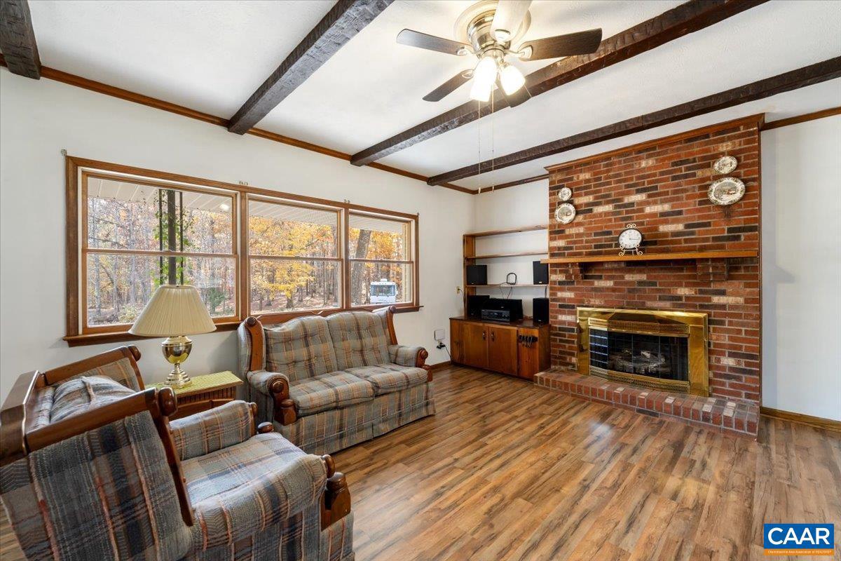 391 POND RD, BUCKINGHAM, Virginia 23921, 3 Bedrooms Bedrooms, ,3 BathroomsBathrooms,Residential,For sale,391 POND RD,670959 MLS # 670959 391 POND RD, BUCKINGHAM, Virginia 23921, 3 Bedrooms Bedrooms, ,3 BathroomsBathrooms,Residential,For sale,391 POND RD,670959 MLS # 670959