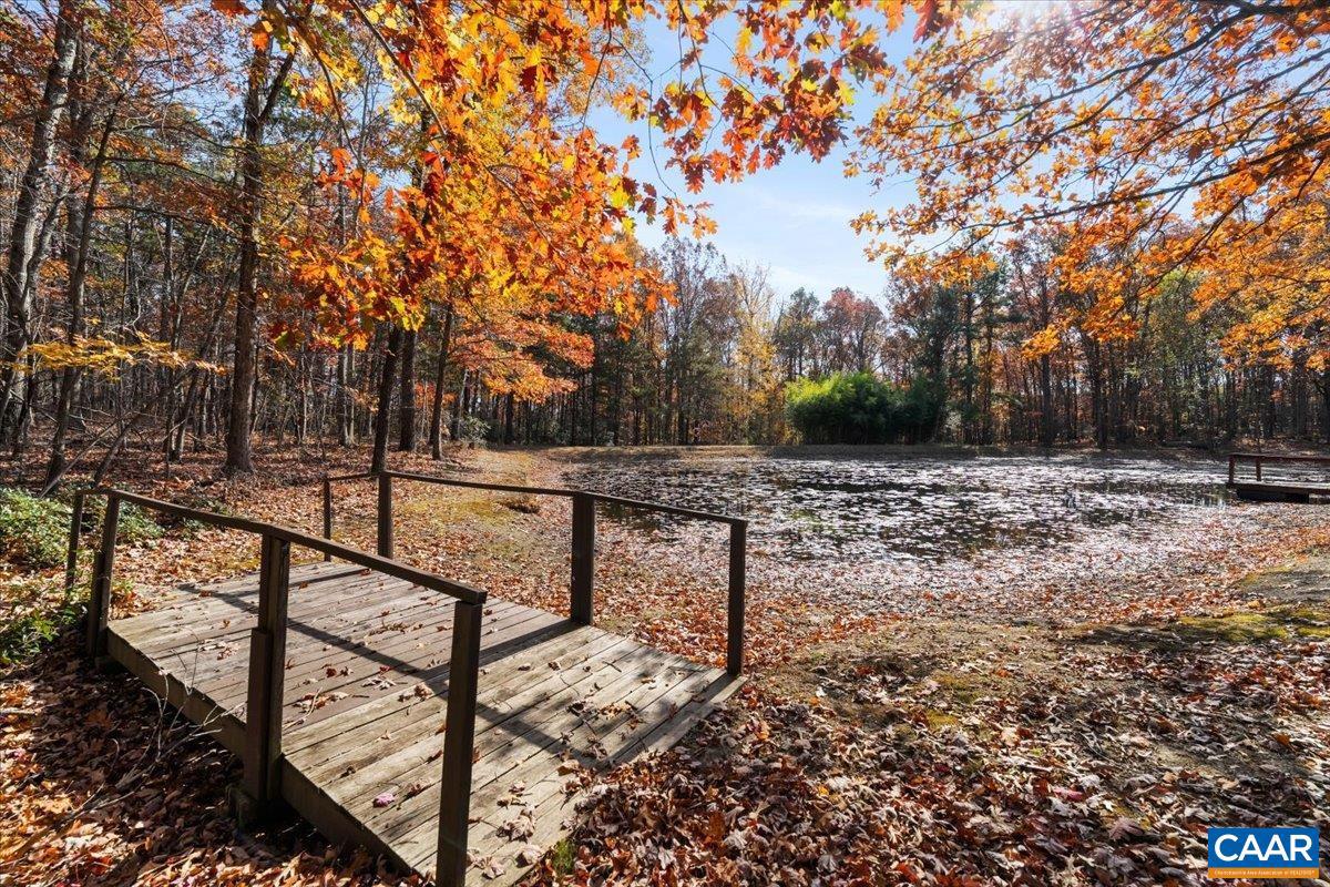 391 POND RD, BUCKINGHAM, Virginia 23921, 3 Bedrooms Bedrooms, ,3 BathroomsBathrooms,Residential,For sale,391 POND RD,670959 MLS # 670959 391 POND RD, BUCKINGHAM, Virginia 23921, 3 Bedrooms Bedrooms, ,3 BathroomsBathrooms,Residential,For sale,391 POND RD,670959 MLS # 670959