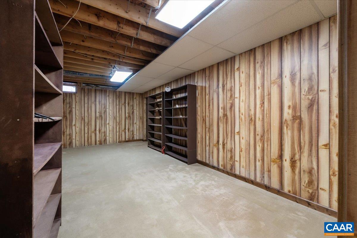 391 POND RD, BUCKINGHAM, Virginia 23921, 3 Bedrooms Bedrooms, ,3 BathroomsBathrooms,Residential,For sale,391 POND RD,670959 MLS # 670959 391 POND RD, BUCKINGHAM, Virginia 23921, 3 Bedrooms Bedrooms, ,3 BathroomsBathrooms,Residential,For sale,391 POND RD,670959 MLS # 670959