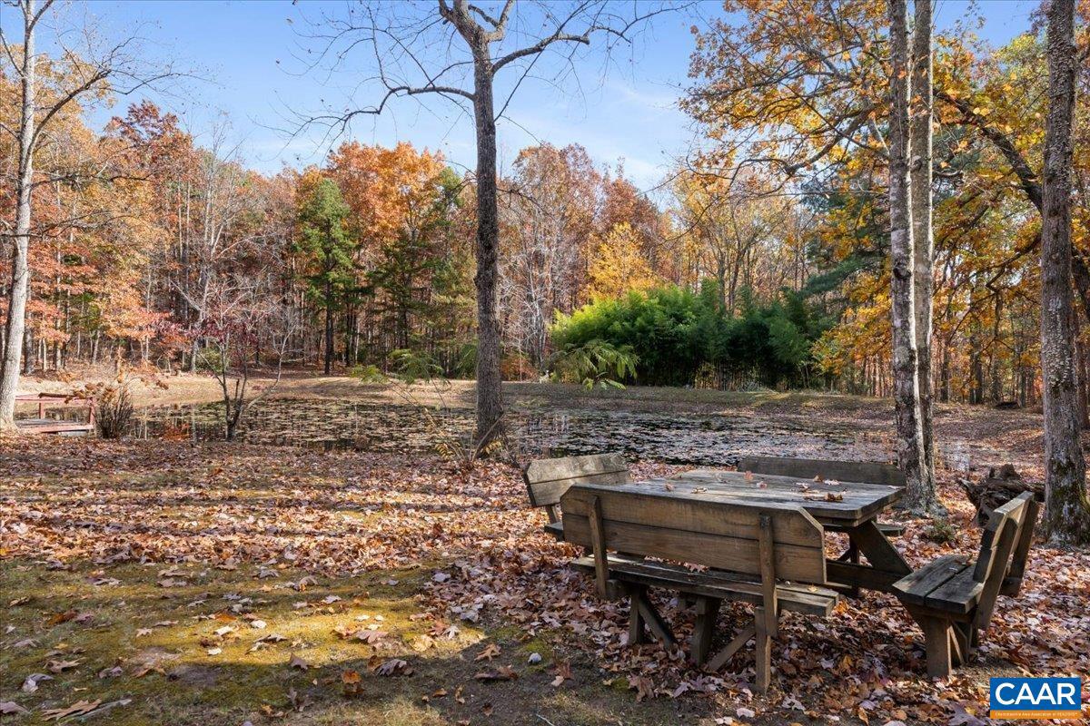 391 POND RD, BUCKINGHAM, Virginia 23921, 3 Bedrooms Bedrooms, ,3 BathroomsBathrooms,Residential,For sale,391 POND RD,670959 MLS # 670959 391 POND RD, BUCKINGHAM, Virginia 23921, 3 Bedrooms Bedrooms, ,3 BathroomsBathrooms,Residential,For sale,391 POND RD,670959 MLS # 670959