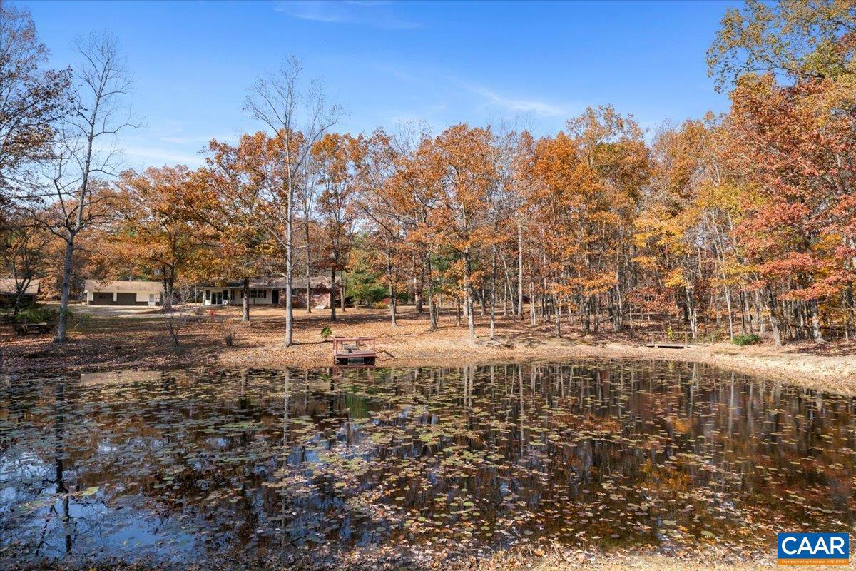 391 POND RD, BUCKINGHAM, Virginia 23921, 3 Bedrooms Bedrooms, ,3 BathroomsBathrooms,Residential,For sale,391 POND RD,670959 MLS # 670959 391 POND RD, BUCKINGHAM, Virginia 23921, 3 Bedrooms Bedrooms, ,3 BathroomsBathrooms,Residential,For sale,391 POND RD,670959 MLS # 670959