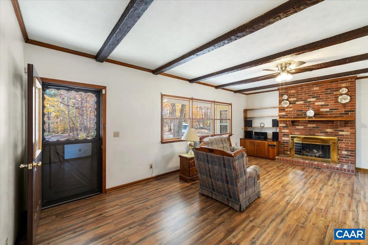 391 POND RD, BUCKINGHAM, Virginia 23921, 3 Bedrooms Bedrooms, ,3 BathroomsBathrooms,Residential,For sale,391 POND RD,670959 MLS # 670959 391 POND RD, BUCKINGHAM, Virginia 23921, 3 Bedrooms Bedrooms, ,3 BathroomsBathrooms,Residential,For sale,391 POND RD,670959 MLS # 670959