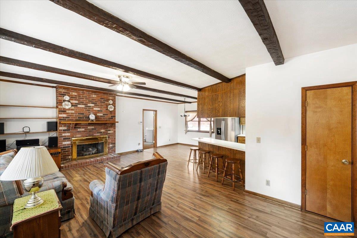 391 POND RD, BUCKINGHAM, Virginia 23921, 3 Bedrooms Bedrooms, ,3 BathroomsBathrooms,Residential,For sale,391 POND RD,670959 MLS # 670959 391 POND RD, BUCKINGHAM, Virginia 23921, 3 Bedrooms Bedrooms, ,3 BathroomsBathrooms,Residential,For sale,391 POND RD,670959 MLS # 670959