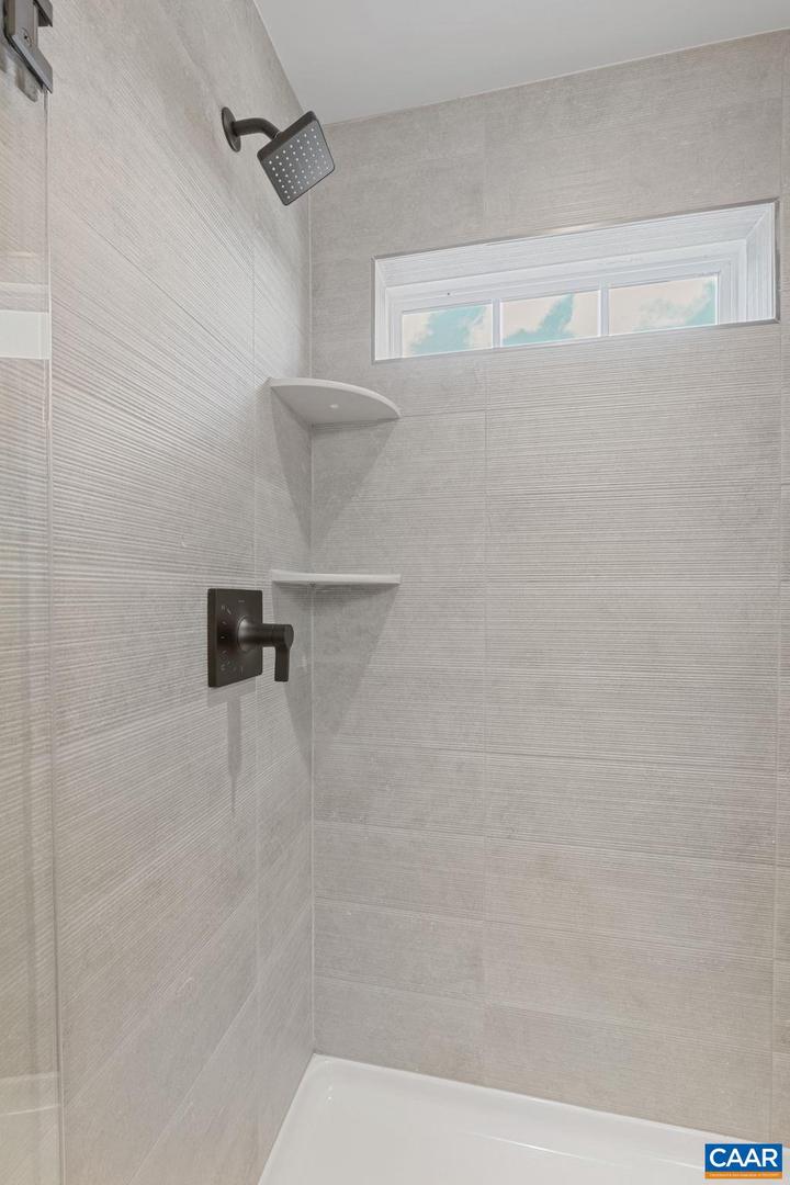 110 PARK RIDGE DR, CROZET, Virginia 22932, 4 Bedrooms Bedrooms, ,3 BathroomsBathrooms,Residential,For sale,110 PARK RIDGE DR,670961 MLS # 670961