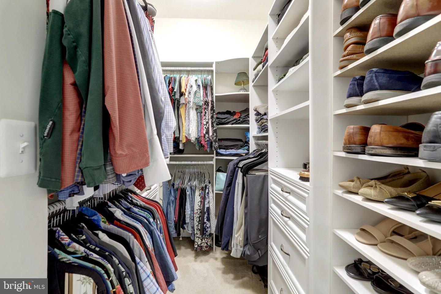 2004 POTOMAC AVE, ALEXANDRIA, Virginia 22301, 4 Bedrooms Bedrooms, ,3 BathroomsBathrooms,Residential,For sale,2004 POTOMAC AVE,VAAX2051712 MLS # VAAX2051712