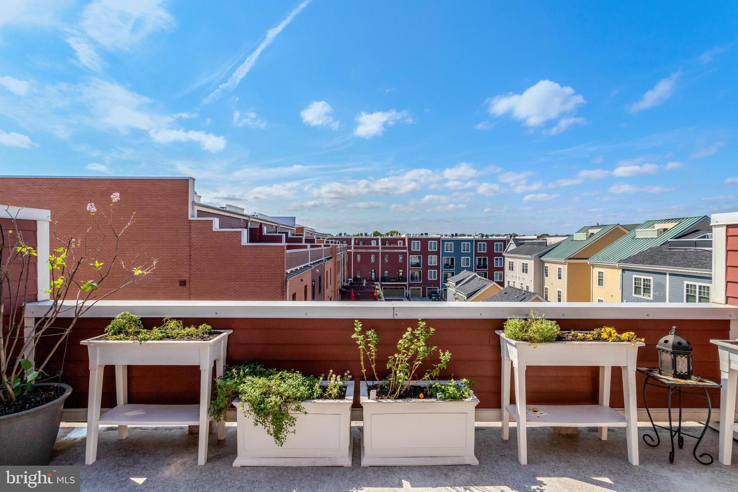 2004 POTOMAC AVE, ALEXANDRIA, Virginia 22301, 4 Bedrooms Bedrooms, ,3 BathroomsBathrooms,Residential,For sale,2004 POTOMAC AVE,VAAX2051712 MLS # VAAX2051712