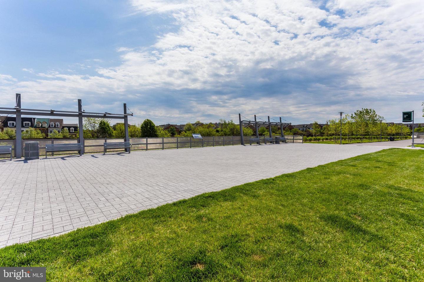 2004 POTOMAC AVE, ALEXANDRIA, Virginia 22301, 4 Bedrooms Bedrooms, ,3 BathroomsBathrooms,Residential,For sale,2004 POTOMAC AVE,VAAX2051712 MLS # VAAX2051712