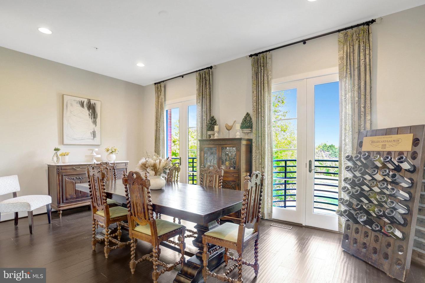 2004 POTOMAC AVE, ALEXANDRIA, Virginia 22301, 4 Bedrooms Bedrooms, ,3 BathroomsBathrooms,Residential,For sale,2004 POTOMAC AVE,VAAX2051712 MLS # VAAX2051712