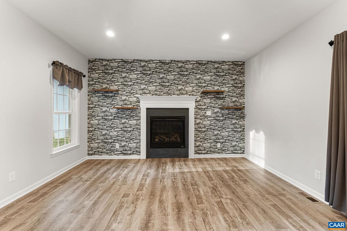 10820 CHANCELLORVILLE DR, SPOTSYLVANIA, Virginia 22553, 4 Bedrooms Bedrooms, ,3 BathroomsBathrooms,Residential,For sale,10820 CHANCELLORVILLE DR,670963 MLS # 670963 10820 CHANCELLORVILLE DR, SPOTSYLVANIA, Virginia 22553, 4 Bedrooms Bedrooms, ,3 BathroomsBathrooms,Residential,For sale,10820 CHANCELLORVILLE DR,670963 MLS # 670963