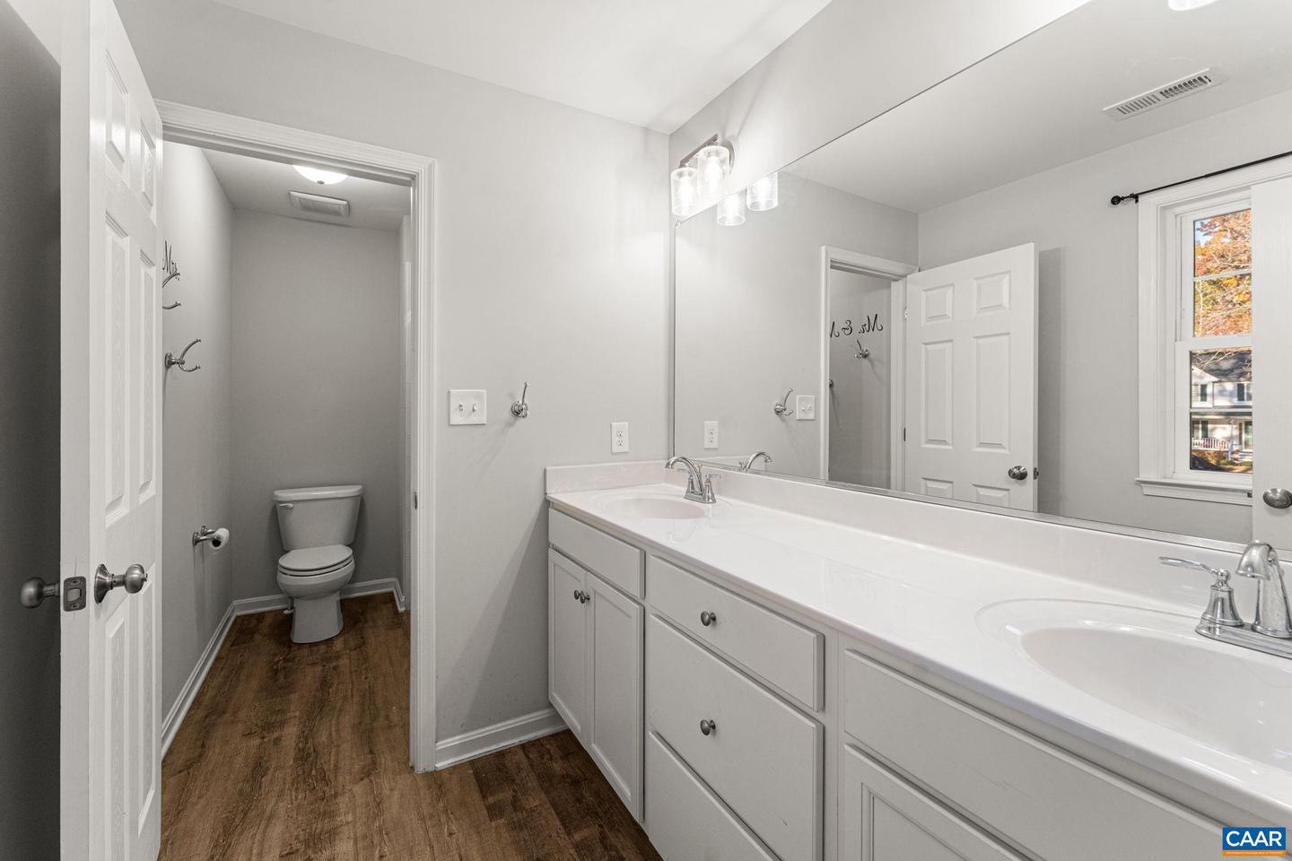 10820 CHANCELLORVILLE DR, SPOTSYLVANIA, Virginia 22553, 4 Bedrooms Bedrooms, ,3 BathroomsBathrooms,Residential,For sale,10820 CHANCELLORVILLE DR,670963 MLS # 670963 10820 CHANCELLORVILLE DR, SPOTSYLVANIA, Virginia 22553, 4 Bedrooms Bedrooms, ,3 BathroomsBathrooms,Residential,For sale,10820 CHANCELLORVILLE DR,670963 MLS # 670963