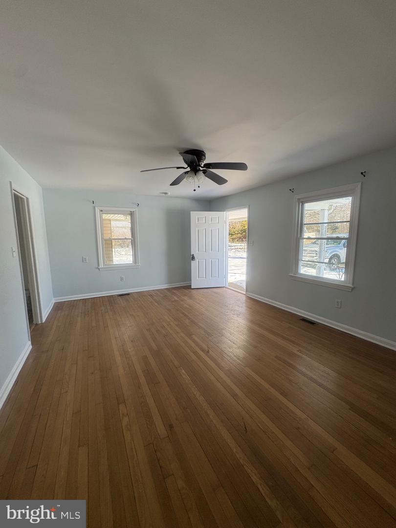 11370 RIDGE RD, KING GEORGE, Virginia 22485, ,Land,For sale,11370 RIDGE RD,VAKG2007268 MLS # VAKG2007268