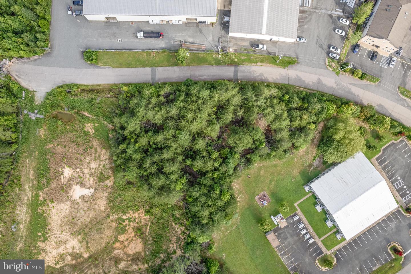 5114 COMMONWEALTH DR, FREDERICKSBURG, Virginia 22407, ,Land,For sale,5114 COMMONWEALTH DR,VASP2035880 MLS # VASP2035880