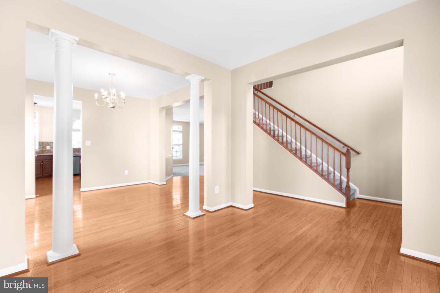 9330 BIRCH CLIFF DR, FREDERICKSBURG, Virginia 22407, 4 Bedrooms Bedrooms, 10 Rooms Rooms,3 BathroomsBathrooms,Residential,For sale,9330 BIRCH CLIFF DR,VASP2034462 MLS # VASP2034462