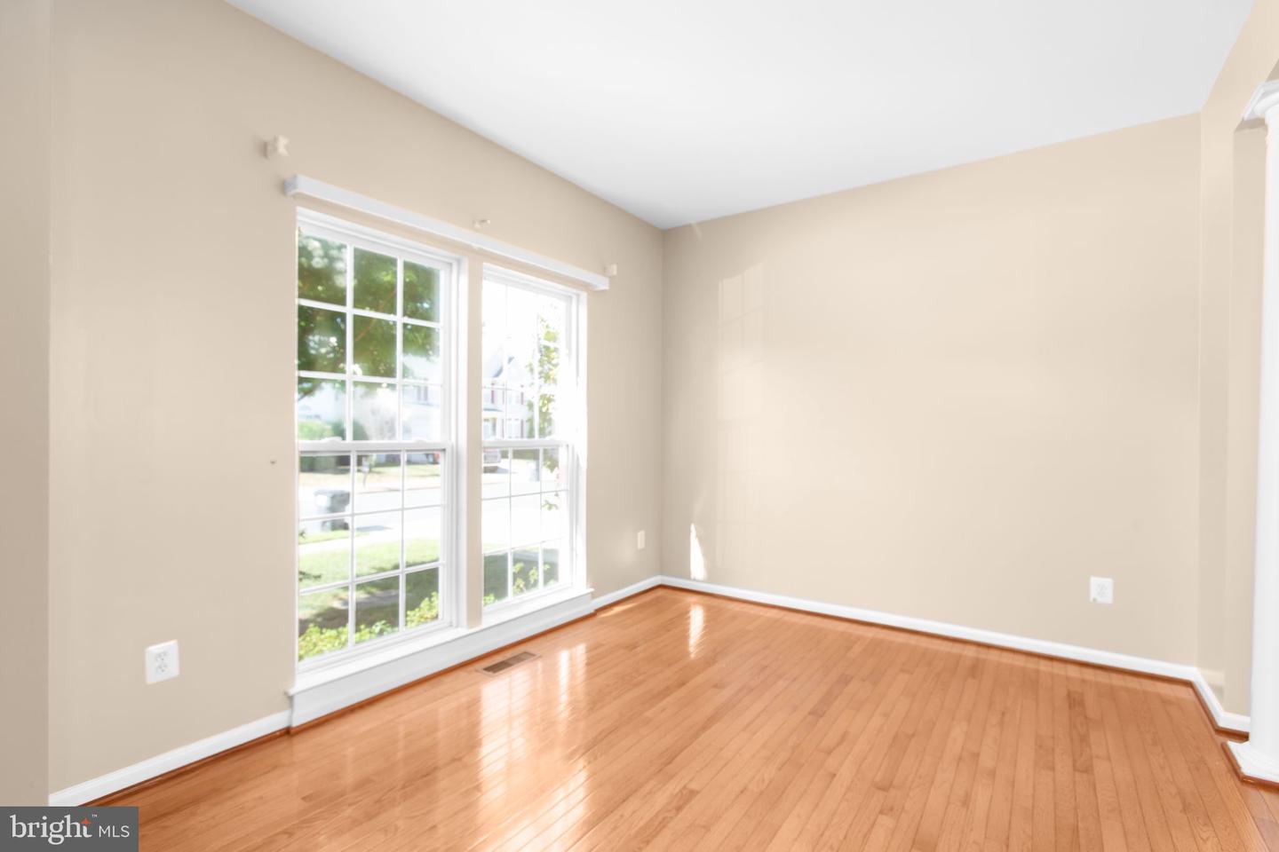 9330 BIRCH CLIFF DR, FREDERICKSBURG, Virginia 22407, 4 Bedrooms Bedrooms, 10 Rooms Rooms,3 BathroomsBathrooms,Residential,For sale,9330 BIRCH CLIFF DR,VASP2034462 MLS # VASP2034462