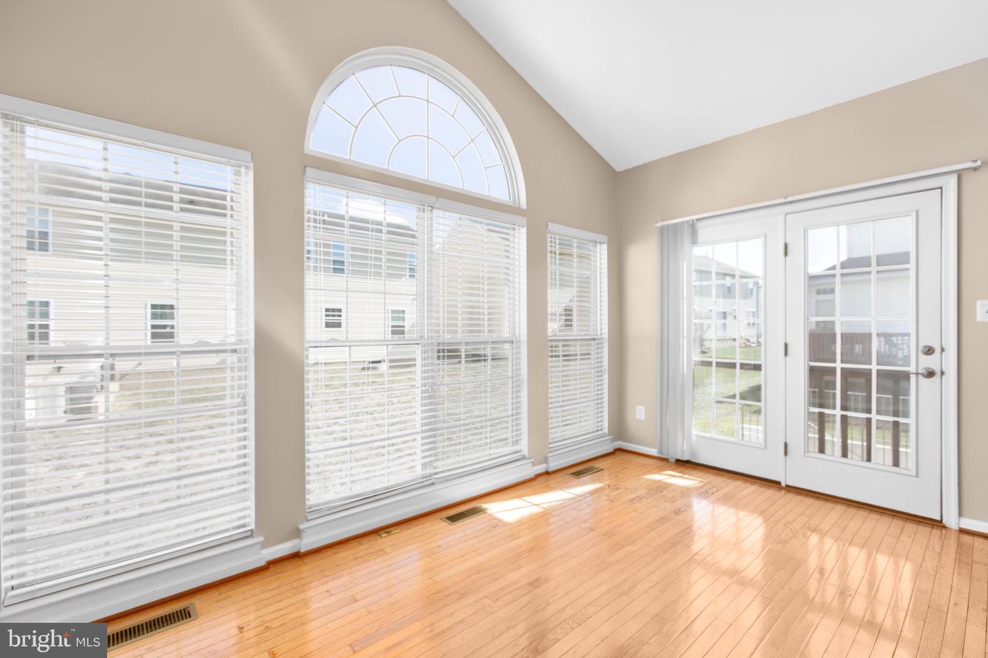 9330 BIRCH CLIFF DR, FREDERICKSBURG, Virginia 22407, 4 Bedrooms Bedrooms, 10 Rooms Rooms,3 BathroomsBathrooms,Residential,For sale,9330 BIRCH CLIFF DR,VASP2034462 MLS # VASP2034462