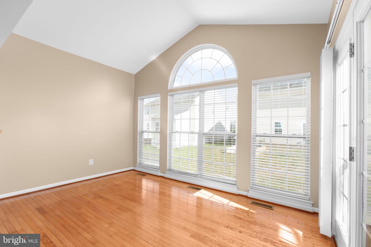 9330 BIRCH CLIFF DR, FREDERICKSBURG, Virginia 22407, 4 Bedrooms Bedrooms, 10 Rooms Rooms,3 BathroomsBathrooms,Residential,For sale,9330 BIRCH CLIFF DR,VASP2034462 MLS # VASP2034462