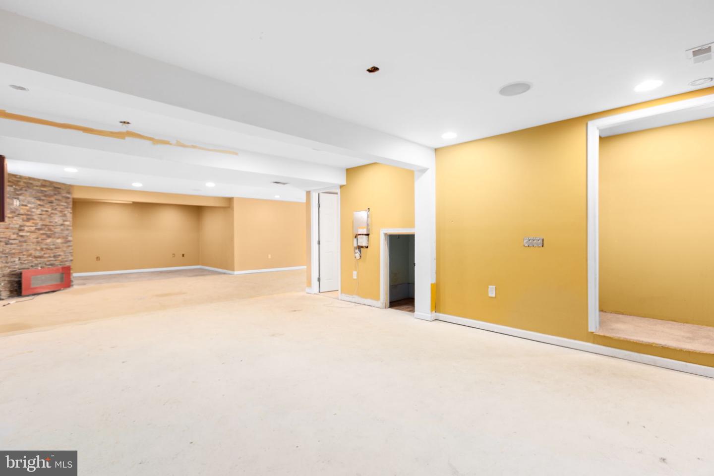 9330 BIRCH CLIFF DR, FREDERICKSBURG, Virginia 22407, 4 Bedrooms Bedrooms, 10 Rooms Rooms,3 BathroomsBathrooms,Residential,For sale,9330 BIRCH CLIFF DR,VASP2034462 MLS # VASP2034462