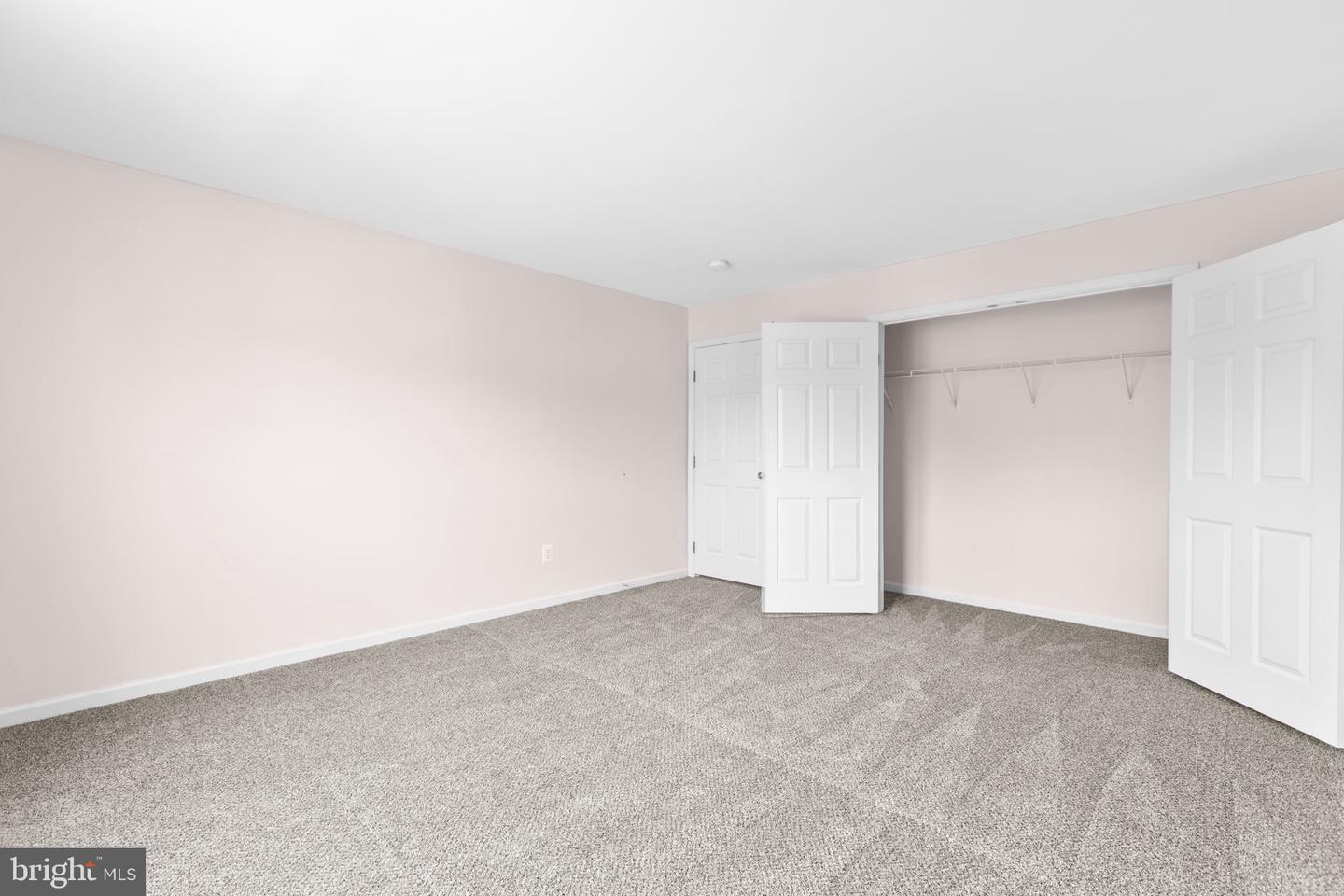 9330 BIRCH CLIFF DR, FREDERICKSBURG, Virginia 22407, 4 Bedrooms Bedrooms, 10 Rooms Rooms,3 BathroomsBathrooms,Residential,For sale,9330 BIRCH CLIFF DR,VASP2034462 MLS # VASP2034462