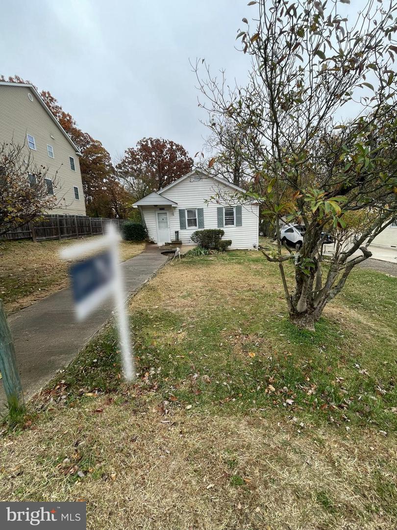 5715 MAGNOLIA LN, FALLS CHURCH, Virginia 22041, 3 Bedrooms Bedrooms, ,1 BathroomBathrooms,Residential,For sale,5715 MAGNOLIA LN,VAFX2258996 MLS # VAFX2258996 5715 MAGNOLIA LN, FALLS CHURCH, Virginia 22041, 3 Bedrooms Bedrooms, ,1 BathroomBathrooms,Residential,For sale,5715 MAGNOLIA LN,VAFX2258996 MLS # VAFX2258996