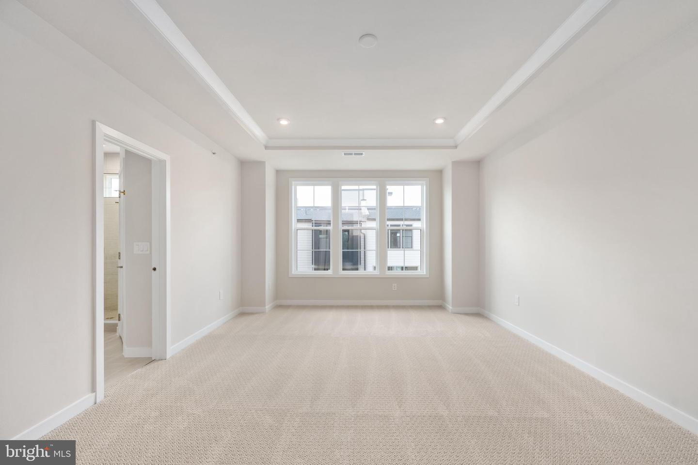 22141 MIDMOORE DR, ASHBURN, Virginia 20148, 3 Bedrooms Bedrooms, ,2 BathroomsBathrooms,Residential,For sale,22141 MIDMOORE DR,VALO2106538 MLS # VALO2106538