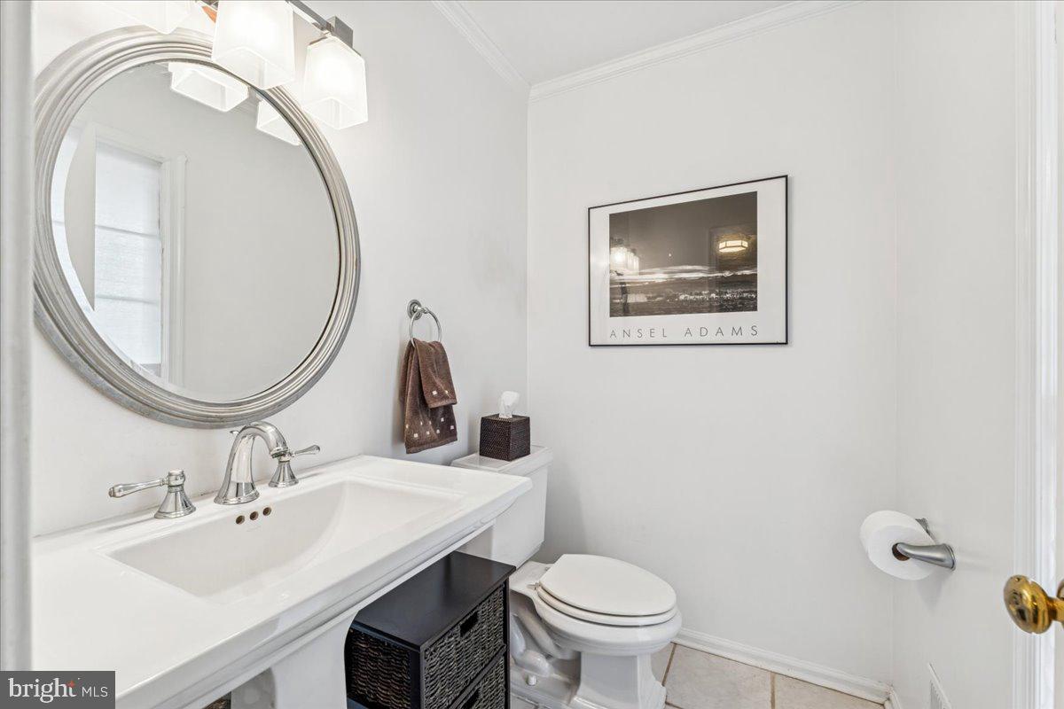 1551 BROWNSVILLE DR, HERNDON, Virginia 20170, 4 Bedrooms Bedrooms, ,3 BathroomsBathrooms,Residential,For sale,1551 BROWNSVILLE DR,VAFX2268280 MLS # VAFX2268280