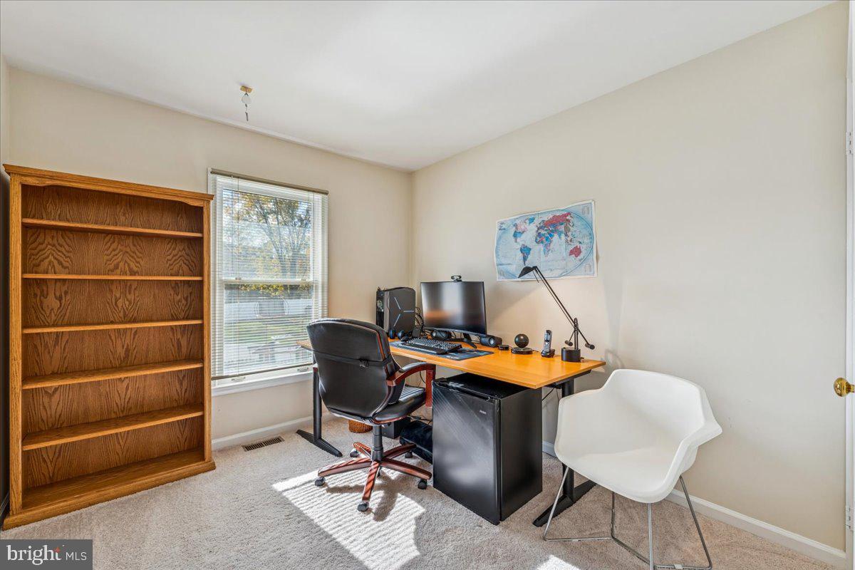 1551 BROWNSVILLE DR, HERNDON, Virginia 20170, 4 Bedrooms Bedrooms, ,3 BathroomsBathrooms,Residential,For sale,1551 BROWNSVILLE DR,VAFX2268280 MLS # VAFX2268280