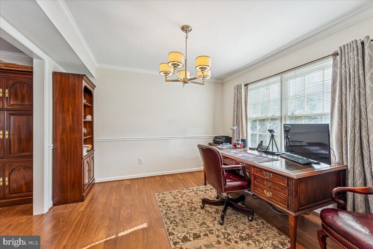 1551 BROWNSVILLE DR, HERNDON, Virginia 20170, 4 Bedrooms Bedrooms, ,3 BathroomsBathrooms,Residential,For sale,1551 BROWNSVILLE DR,VAFX2268280 MLS # VAFX2268280