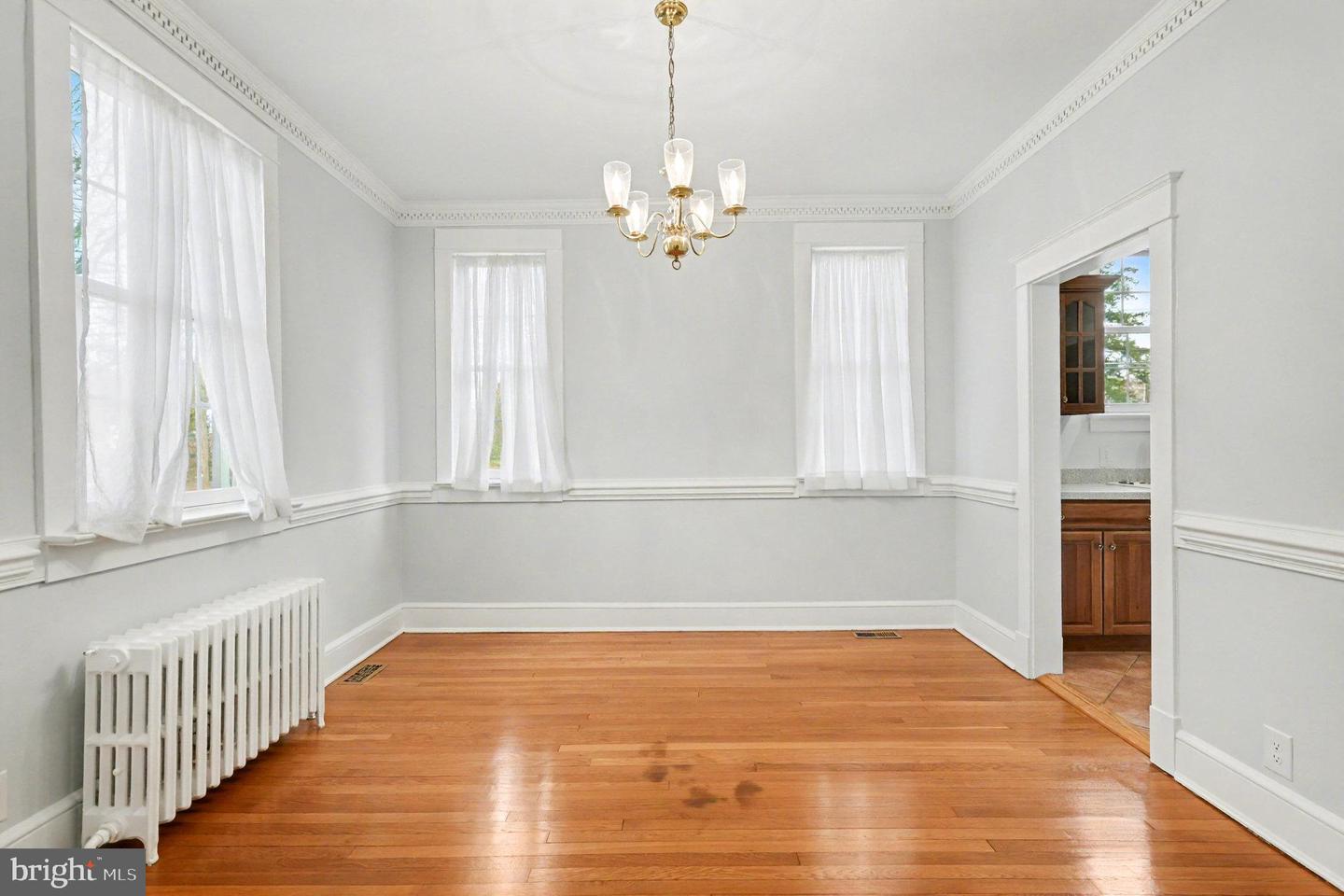 1317 LITTLEPAGE ST, FREDERICKSBURG, Virginia 22401, 3 Bedrooms Bedrooms, ,2 BathroomsBathrooms,Residential,For sale,1317 LITTLEPAGE ST,VAFB2009018 MLS # VAFB2009018