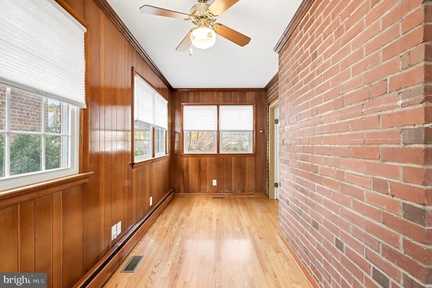 1317 LITTLEPAGE ST, FREDERICKSBURG, Virginia 22401, 3 Bedrooms Bedrooms, ,2 BathroomsBathrooms,Residential,For sale,1317 LITTLEPAGE ST,VAFB2009018 MLS # VAFB2009018