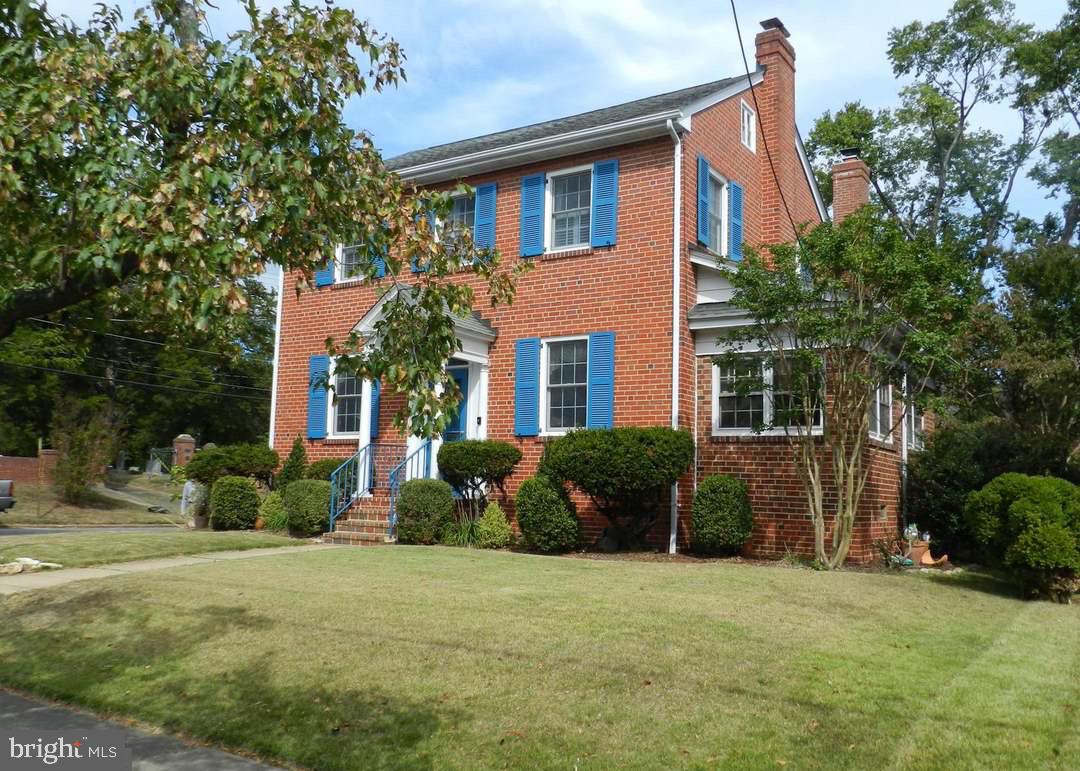 1317 LITTLEPAGE ST, FREDERICKSBURG, Virginia 22401, 3 Bedrooms Bedrooms, ,2 BathroomsBathrooms,Residential,For sale,1317 LITTLEPAGE ST,VAFB2009018 MLS # VAFB2009018