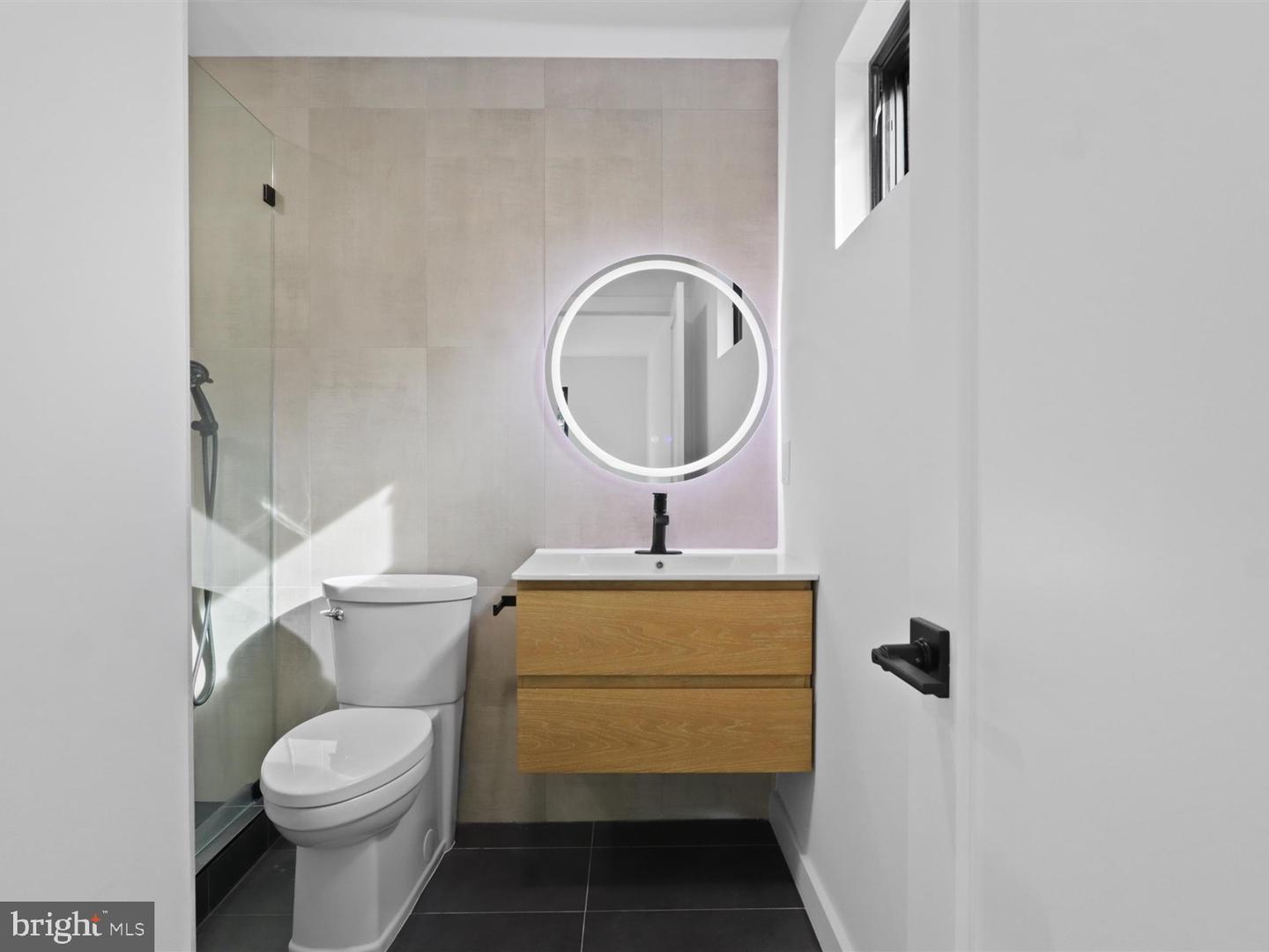 818 N EDGEWOOD ST, ARLINGTON, Virginia 22201, 4 Bedrooms Bedrooms, ,6 BathroomsBathrooms,Residential,For sale,818 N EDGEWOOD ST,VAAR2064320 MLS # VAAR2064320