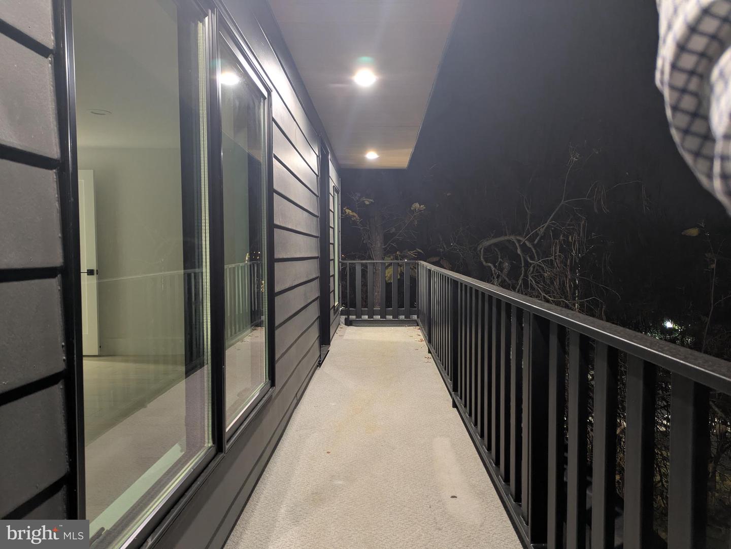 818 N EDGEWOOD ST, ARLINGTON, Virginia 22201, 4 Bedrooms Bedrooms, ,6 BathroomsBathrooms,Residential,For sale,818 N EDGEWOOD ST,VAAR2064320 MLS # VAAR2064320