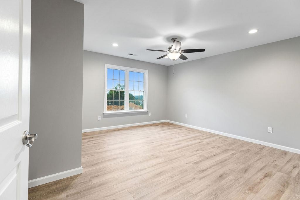 5 RIVER OAK DR, STAUNTON, Virginia 24401, 3 Bedrooms Bedrooms, ,2 BathroomsBathrooms,Residential,5 RIVER OAK DR,670973 MLS # 670973 5 RIVER OAK DR, STAUNTON, Virginia 24401, 3 Bedrooms Bedrooms, ,2 BathroomsBathrooms,Residential,5 RIVER OAK DR,670973 MLS # 670973