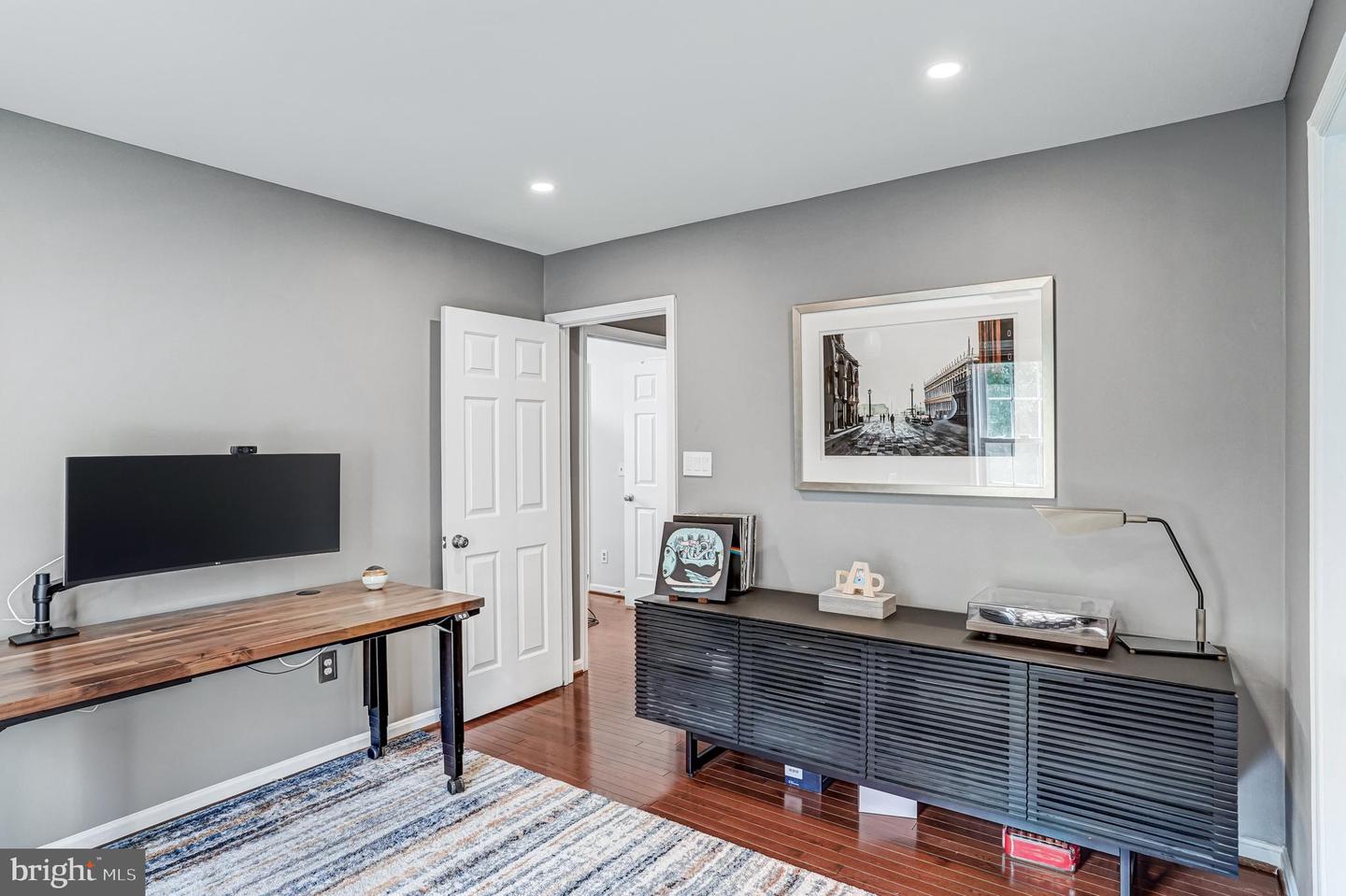 9009 DIGORY CT, BURKE, Virginia 22015, 5 Bedrooms Bedrooms, ,3 BathroomsBathrooms,Residential,For sale,9009 DIGORY CT,VAFX2273124 MLS # VAFX2273124