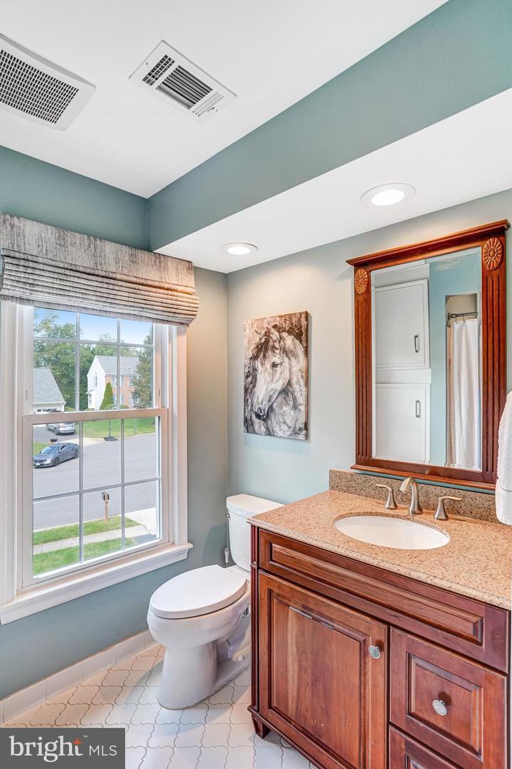 9009 DIGORY CT, BURKE, Virginia 22015, 5 Bedrooms Bedrooms, ,3 BathroomsBathrooms,Residential,For sale,9009 DIGORY CT,VAFX2273124 MLS # VAFX2273124