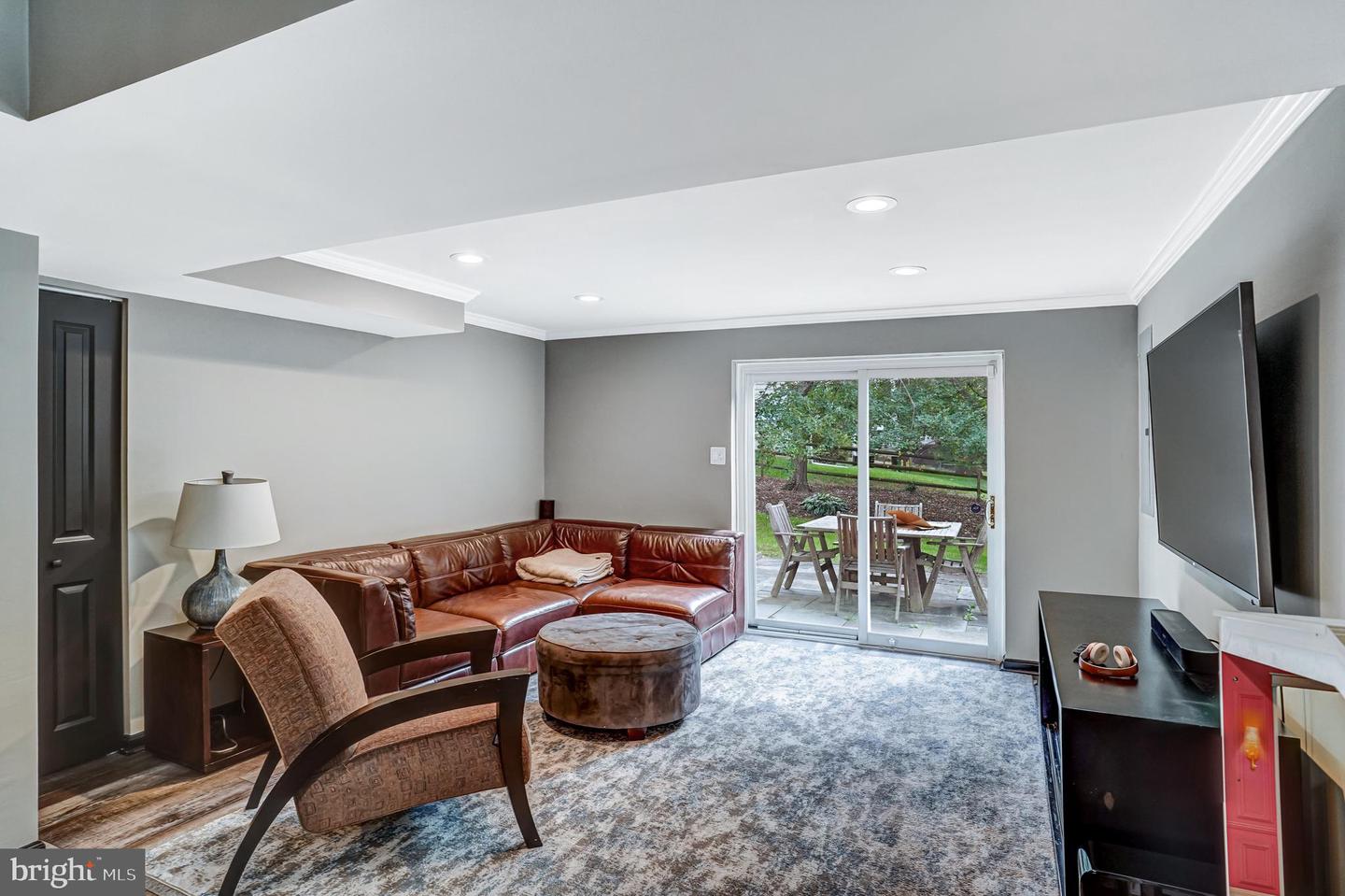 9009 DIGORY CT, BURKE, Virginia 22015, 5 Bedrooms Bedrooms, ,3 BathroomsBathrooms,Residential,For sale,9009 DIGORY CT,VAFX2273124 MLS # VAFX2273124