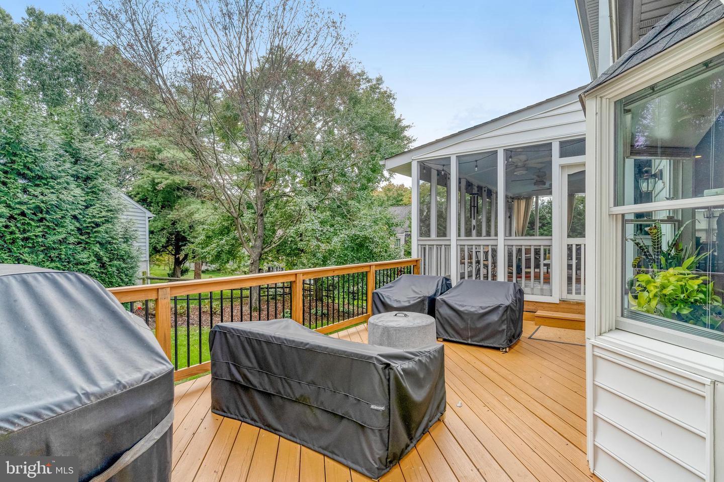 9009 DIGORY CT, BURKE, Virginia 22015, 5 Bedrooms Bedrooms, ,3 BathroomsBathrooms,Residential,For sale,9009 DIGORY CT,VAFX2273124 MLS # VAFX2273124