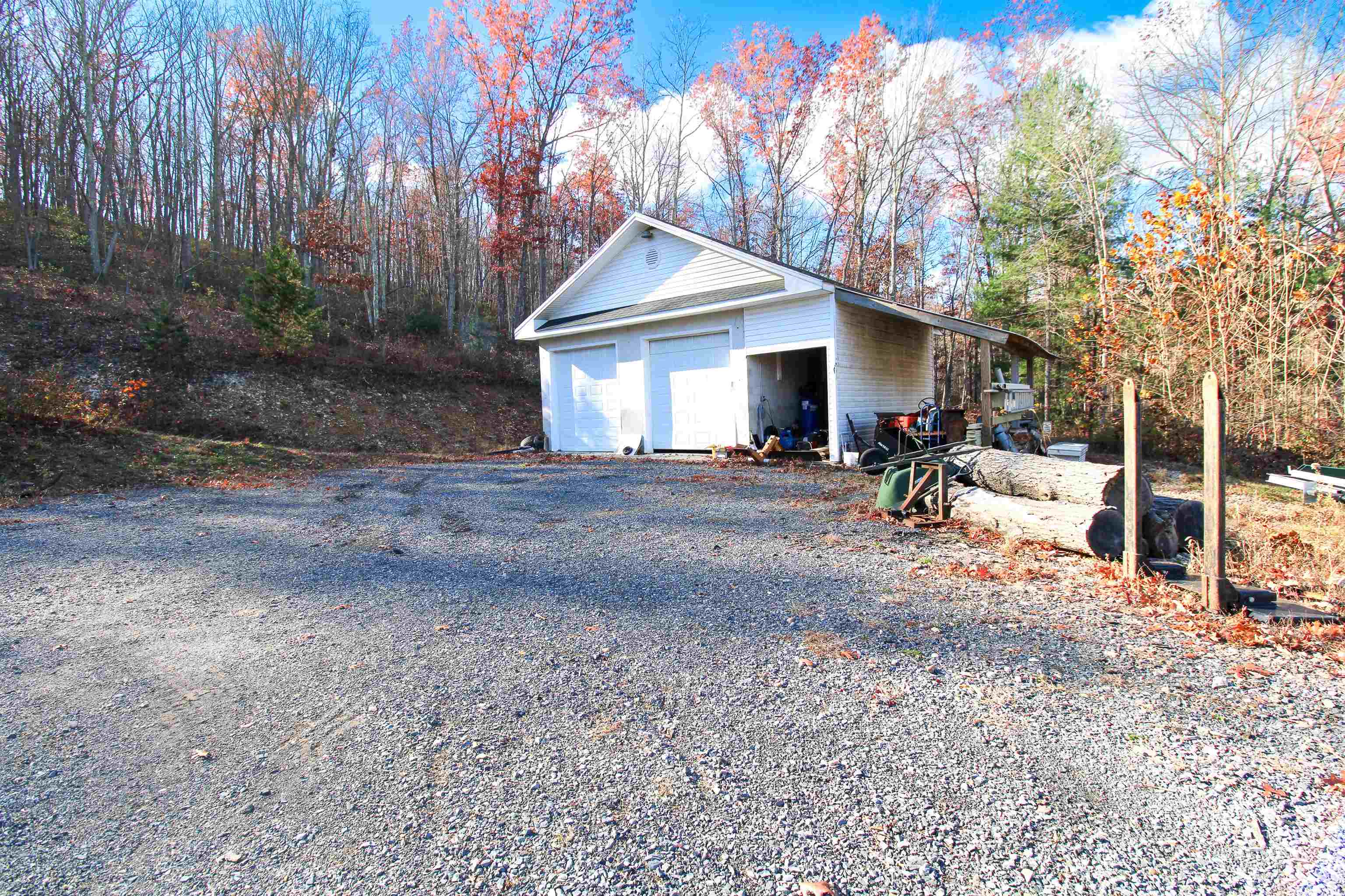 169 CALF MOUNTAIN RD, WAYNESBORO, Virginia 22980, 3 Bedrooms Bedrooms, ,2 BathroomsBathrooms,Residential,169 CALF MOUNTAIN RD,670991 MLS # 670991