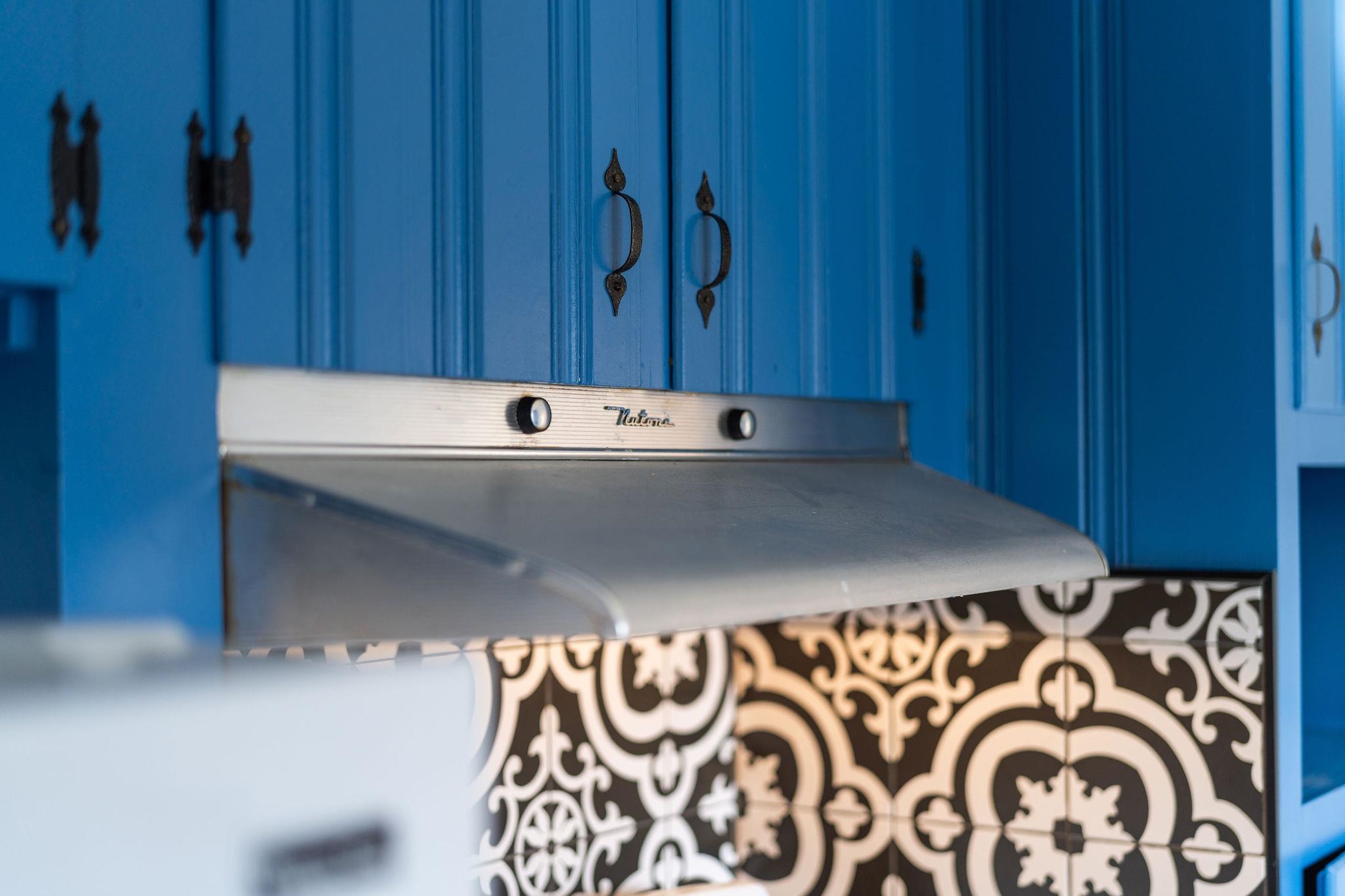 300 HIGHLAND AVE, STAUNTON, Virginia 24401, 2 Bedrooms Bedrooms, ,2 BathroomsBathrooms,Residential,300 HIGHLAND AVE,670992 MLS # 670992