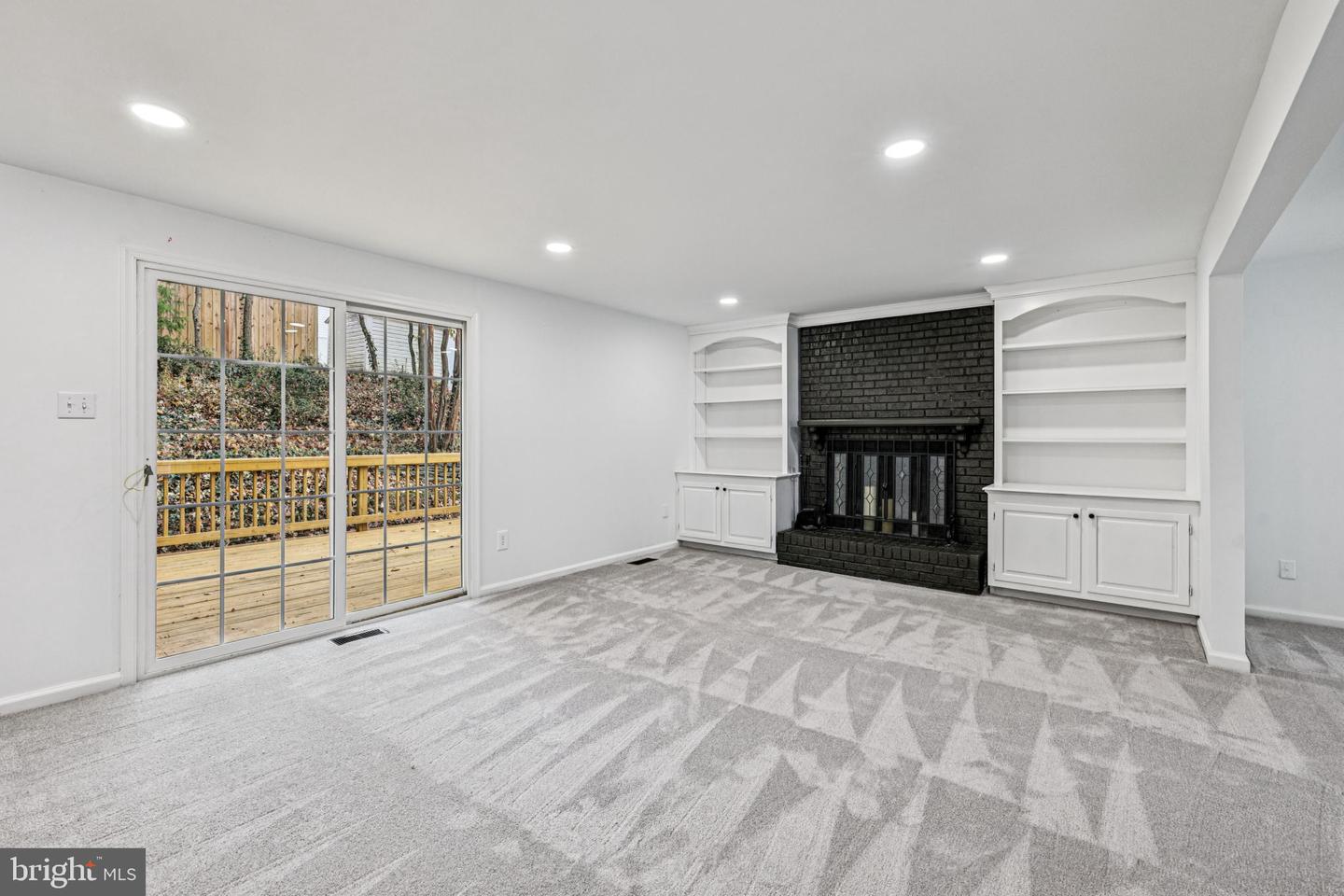 15331 EDGEHILL DR, DUMFRIES, Virginia 22025, 5 Bedrooms Bedrooms, ,3 BathroomsBathrooms,Residential,For sale,15331 EDGEHILL DR,VAPW2106502 MLS # VAPW2106502 15331 EDGEHILL DR, DUMFRIES, Virginia 22025, 5 Bedrooms Bedrooms, ,3 BathroomsBathrooms,Residential,For sale,15331 EDGEHILL DR,VAPW2106502 MLS # VAPW2106502