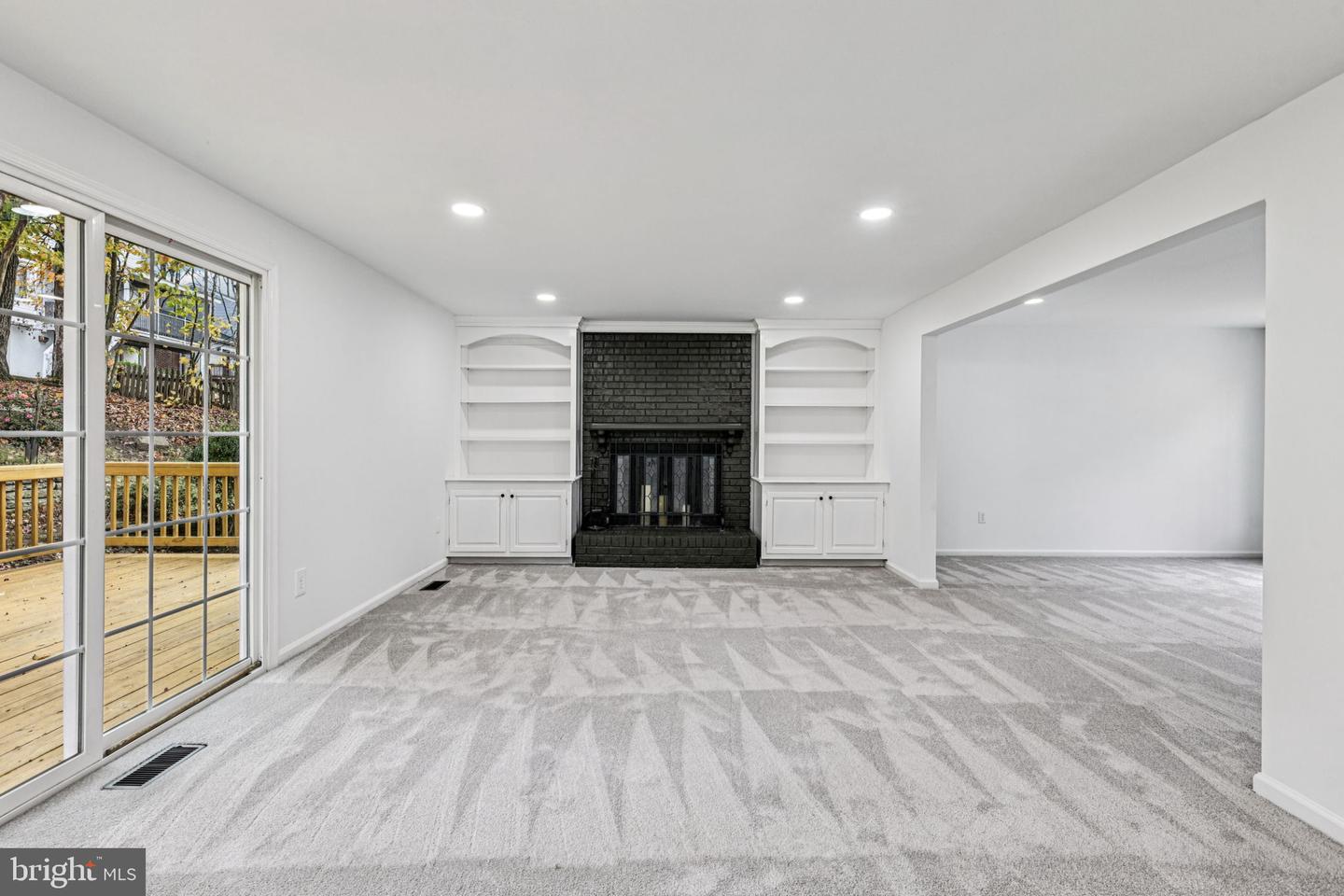 15331 EDGEHILL DR, DUMFRIES, Virginia 22025, 5 Bedrooms Bedrooms, ,3 BathroomsBathrooms,Residential,For sale,15331 EDGEHILL DR,VAPW2106502 MLS # VAPW2106502 15331 EDGEHILL DR, DUMFRIES, Virginia 22025, 5 Bedrooms Bedrooms, ,3 BathroomsBathrooms,Residential,For sale,15331 EDGEHILL DR,VAPW2106502 MLS # VAPW2106502