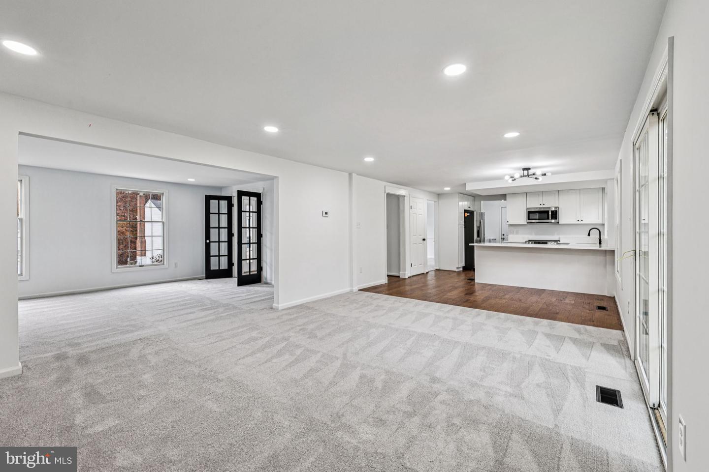 15331 EDGEHILL DR, DUMFRIES, Virginia 22025, 5 Bedrooms Bedrooms, ,3 BathroomsBathrooms,Residential,For sale,15331 EDGEHILL DR,VAPW2106502 MLS # VAPW2106502 15331 EDGEHILL DR, DUMFRIES, Virginia 22025, 5 Bedrooms Bedrooms, ,3 BathroomsBathrooms,Residential,For sale,15331 EDGEHILL DR,VAPW2106502 MLS # VAPW2106502