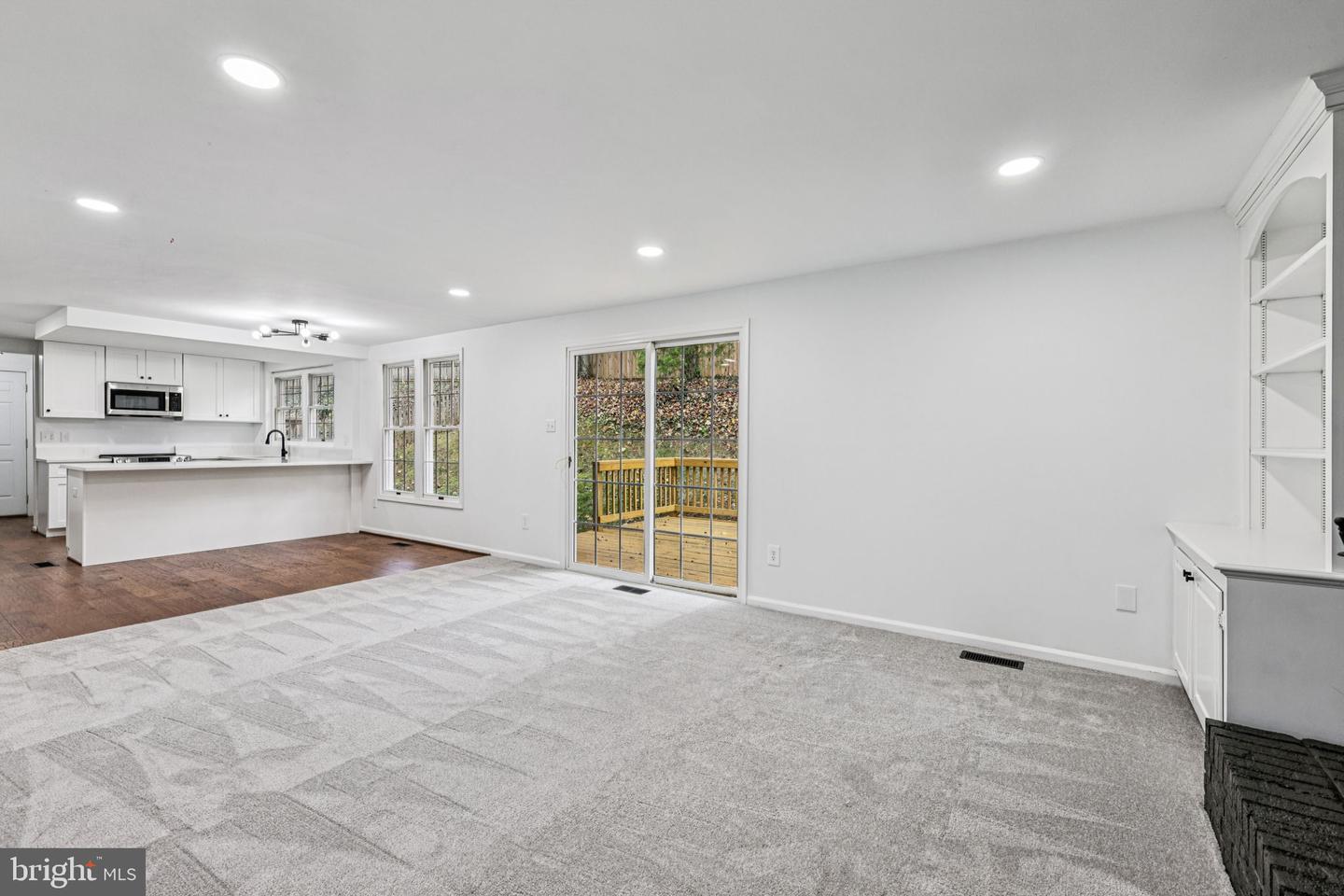 15331 EDGEHILL DR, DUMFRIES, Virginia 22025, 5 Bedrooms Bedrooms, ,3 BathroomsBathrooms,Residential,For sale,15331 EDGEHILL DR,VAPW2106502 MLS # VAPW2106502 15331 EDGEHILL DR, DUMFRIES, Virginia 22025, 5 Bedrooms Bedrooms, ,3 BathroomsBathrooms,Residential,For sale,15331 EDGEHILL DR,VAPW2106502 MLS # VAPW2106502